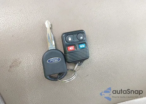 2004 Ford Taurus Ses из США, поврежденный, VIN 1FAFP55UX4A126354